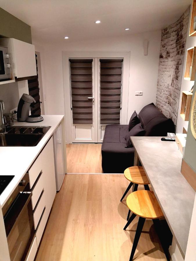 Le Cabanon Apartment Meneslies